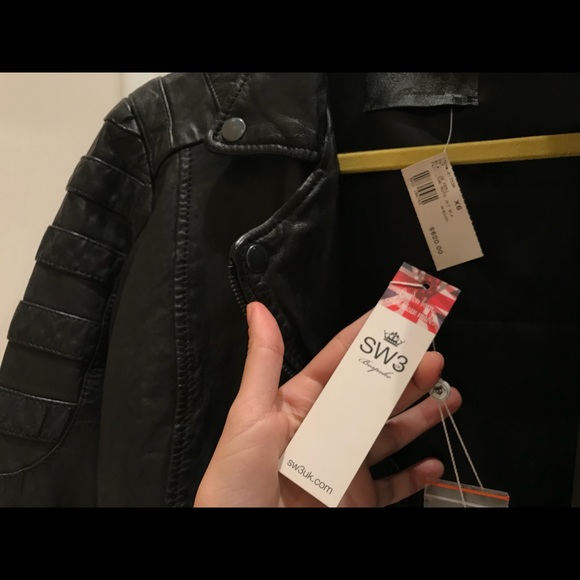 Genuine Leather Jacket - Picture 8 of 8