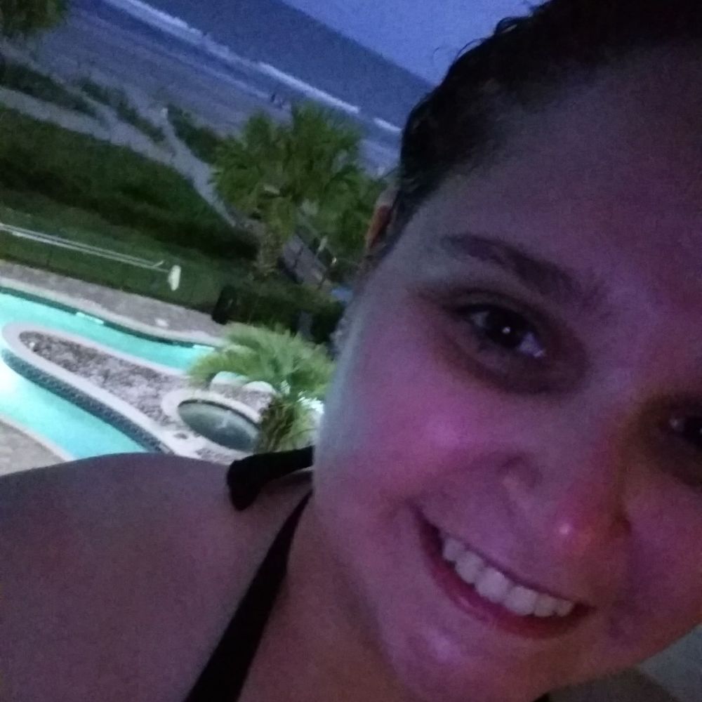 Meet your Posher, Cari