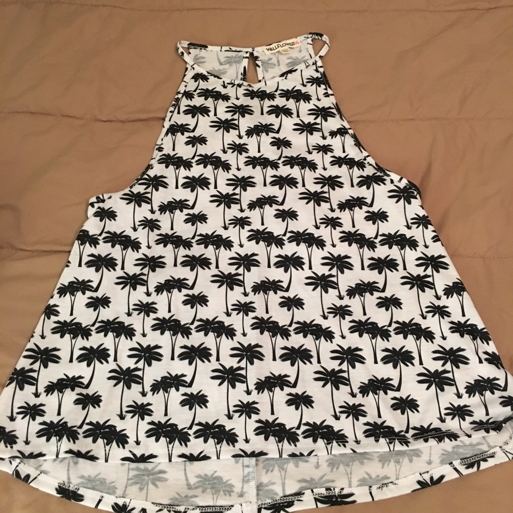 Tank top with a flow by Wild Flower