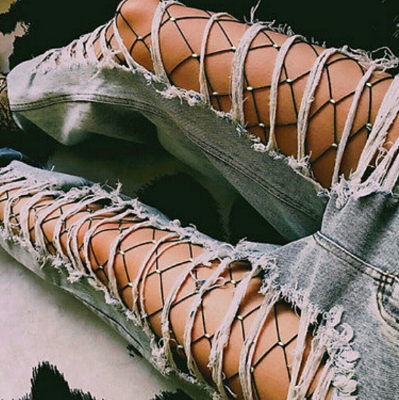 ⭐️⭐️RED CRYSTAL FISHNET STOCKINGS TIGHTS - Picture 2 of 6