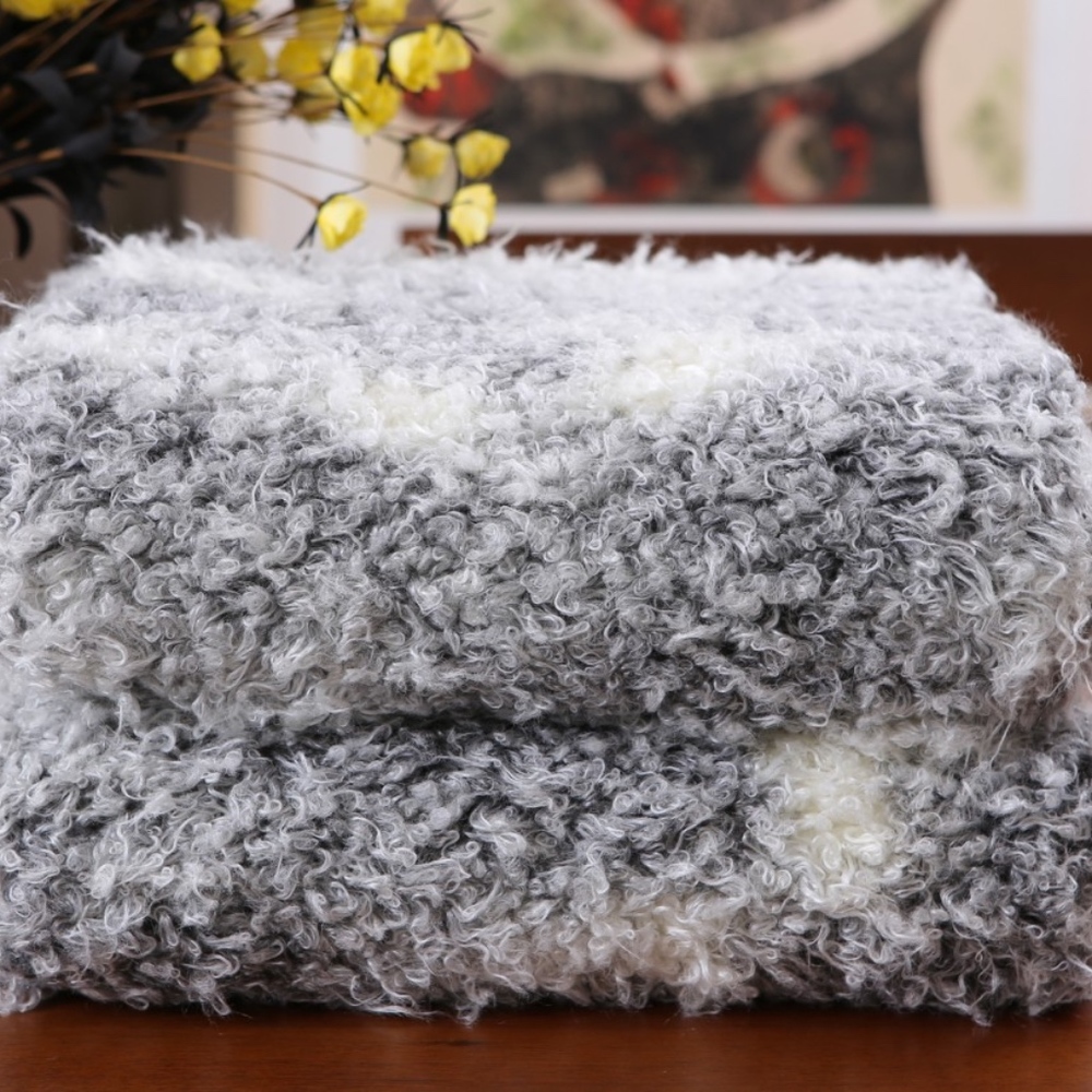 Lindsey Home Fashion  "Lamb" Faux Fur Pillow