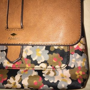 Fossil Kinley Small Crossbody