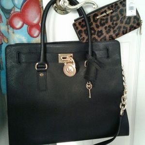 Michael kors purse and wallet