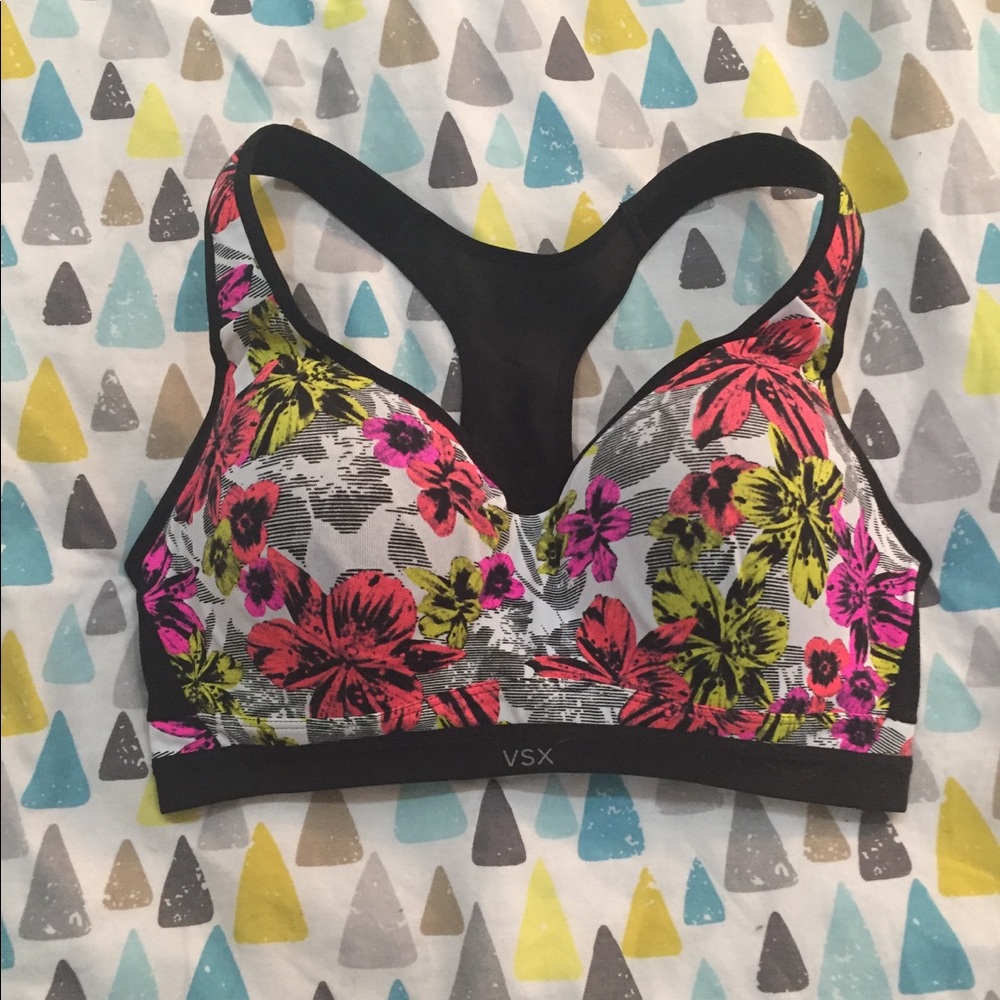 Victoria's Secret Underwire Sports Bra