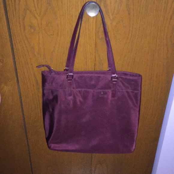 Micheal Kors maroon color shoulder purse - Picture 2 of 7