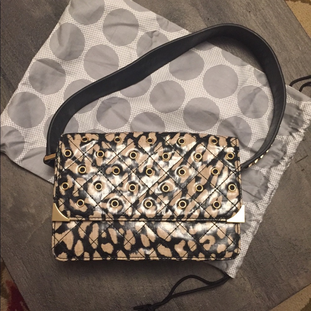 Vera Bradley Cole mini shoulder glossy leopard