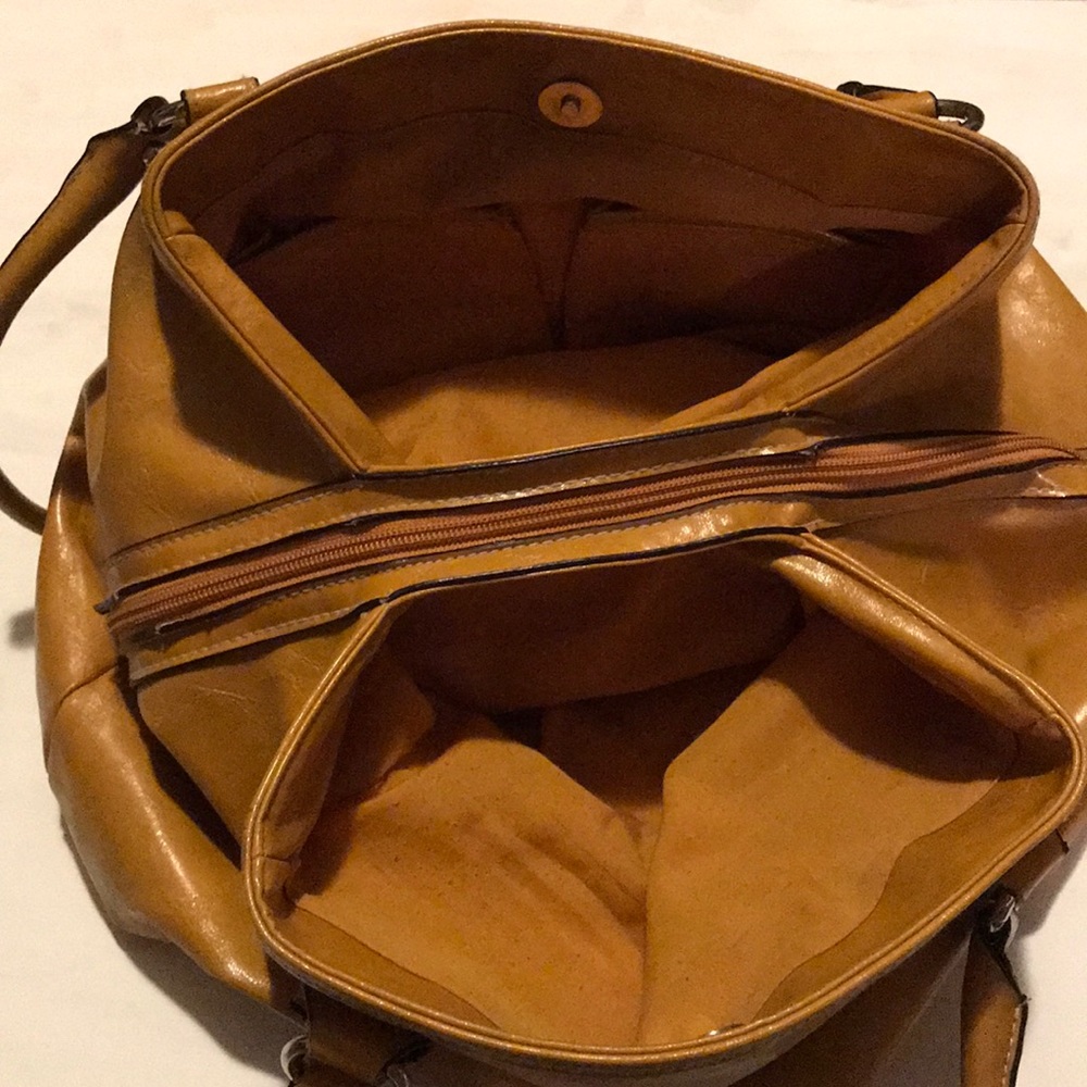 Handbag - Picture 3 of 3