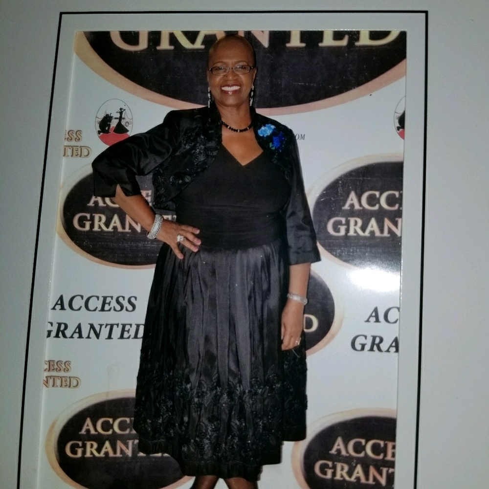 Meet your Posher, Juanita