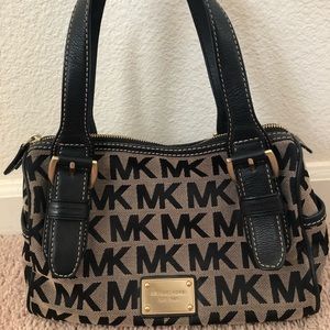 Michael kors small handbag