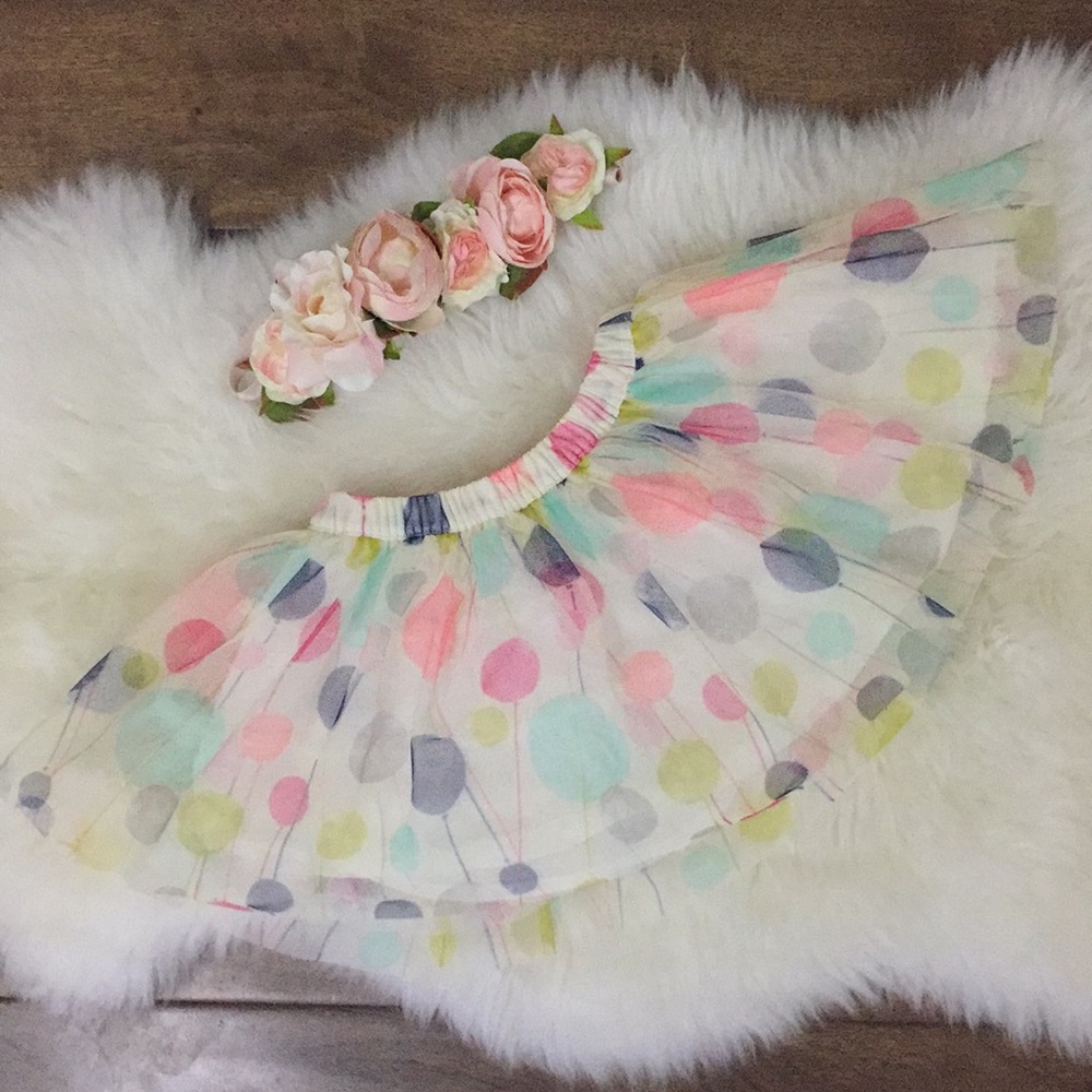 Flowy colorful mesh skirt with a ballon print