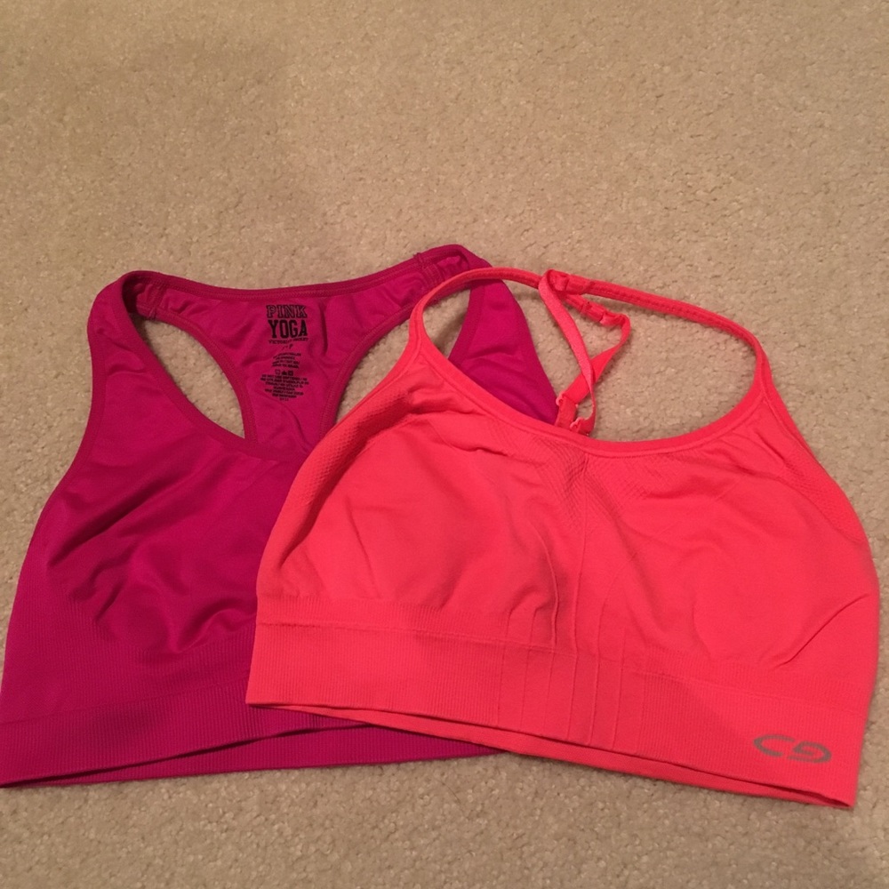 2 sports bras