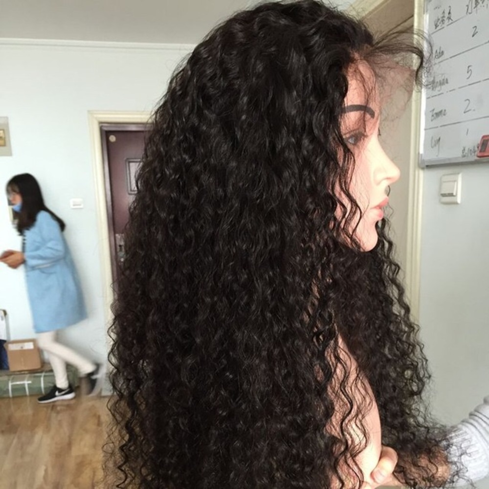 Brazilian Kinky Curly 24”
