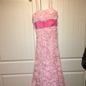 Rosette flirty dress