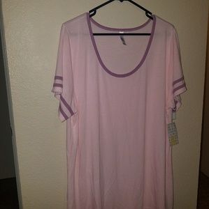 LuLaRoe Classic T