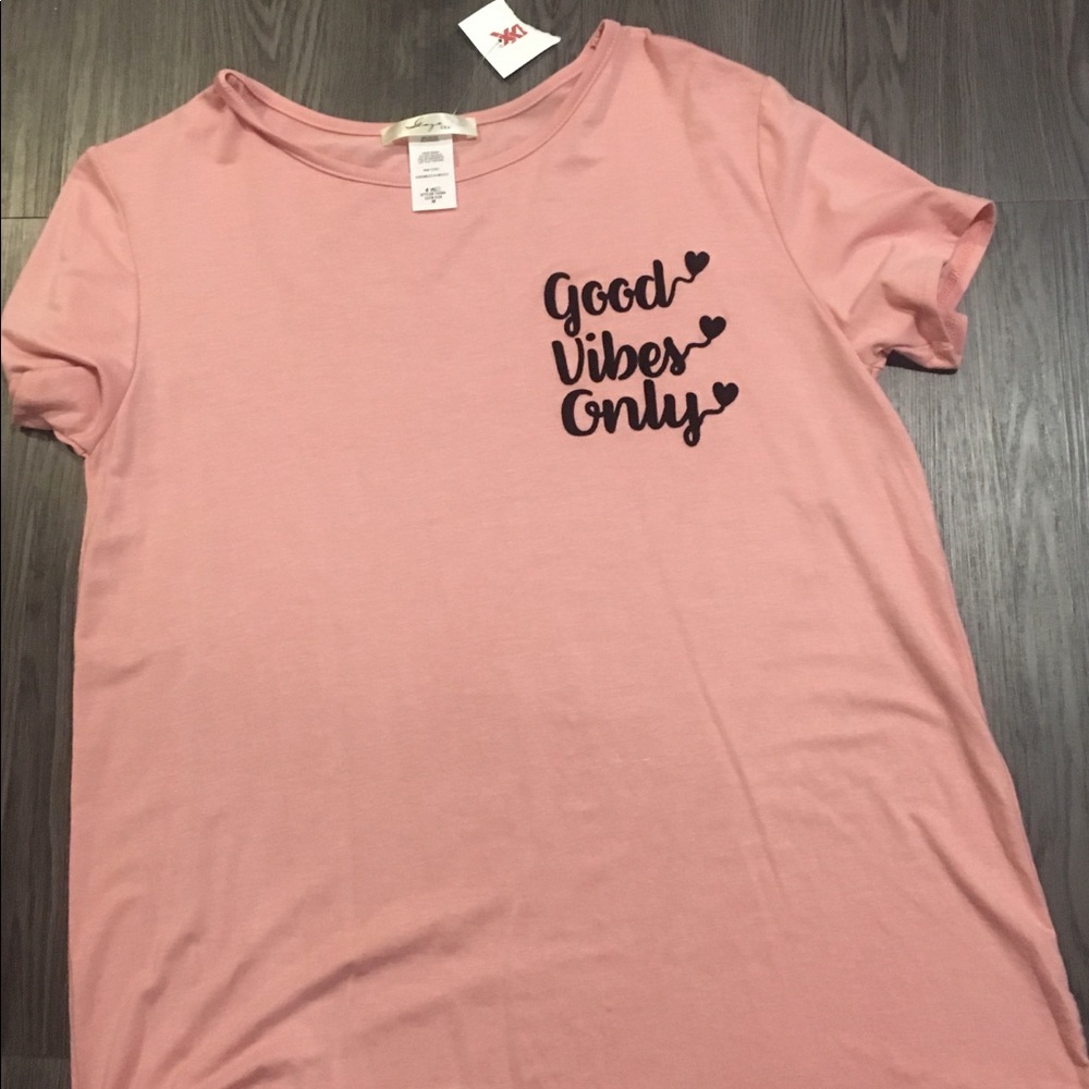 Mauve pink short sleeve shirt