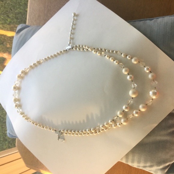White pearl necklace - Picture 5 of 5