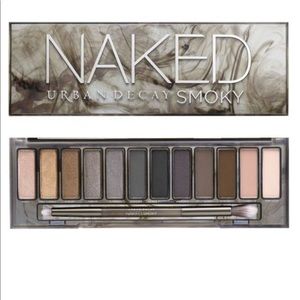 URBAN DECAY SMOKY PALETTE