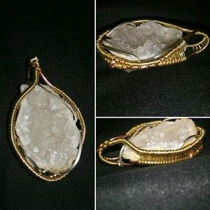 Wire wrapped geo