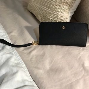 Tory Burch Leather Wallet with Wristlet Strap
