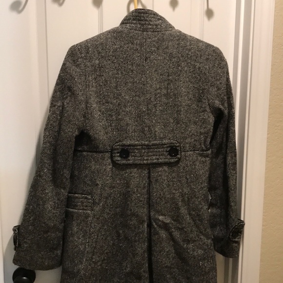Outerwear - Picture 4 of 6