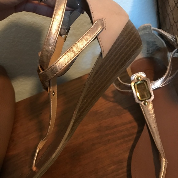 Sandals - Picture 6 of 6