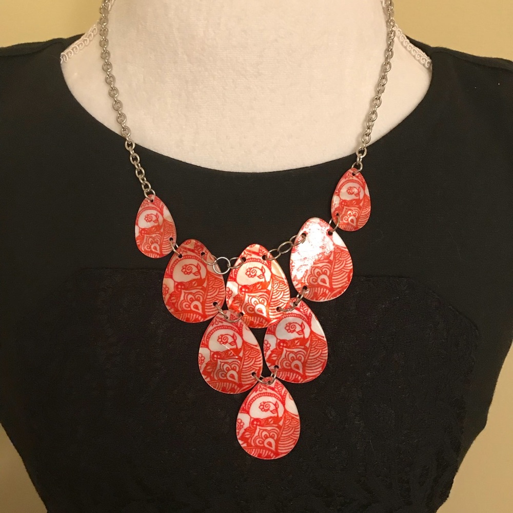 Studio works necklace- NWT- coral/orange - Picture 1 of 6