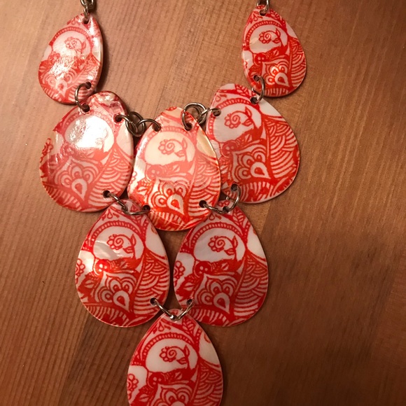 Studio works necklace- NWT- coral/orange - Picture 5 of 6