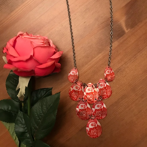 Studio works necklace- NWT- coral/orange - Picture 6 of 6