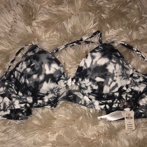 NWT VS PINK BONDED SPORTS BRA Sz L