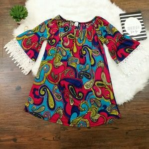 Win Win Paisley tunic top size LG