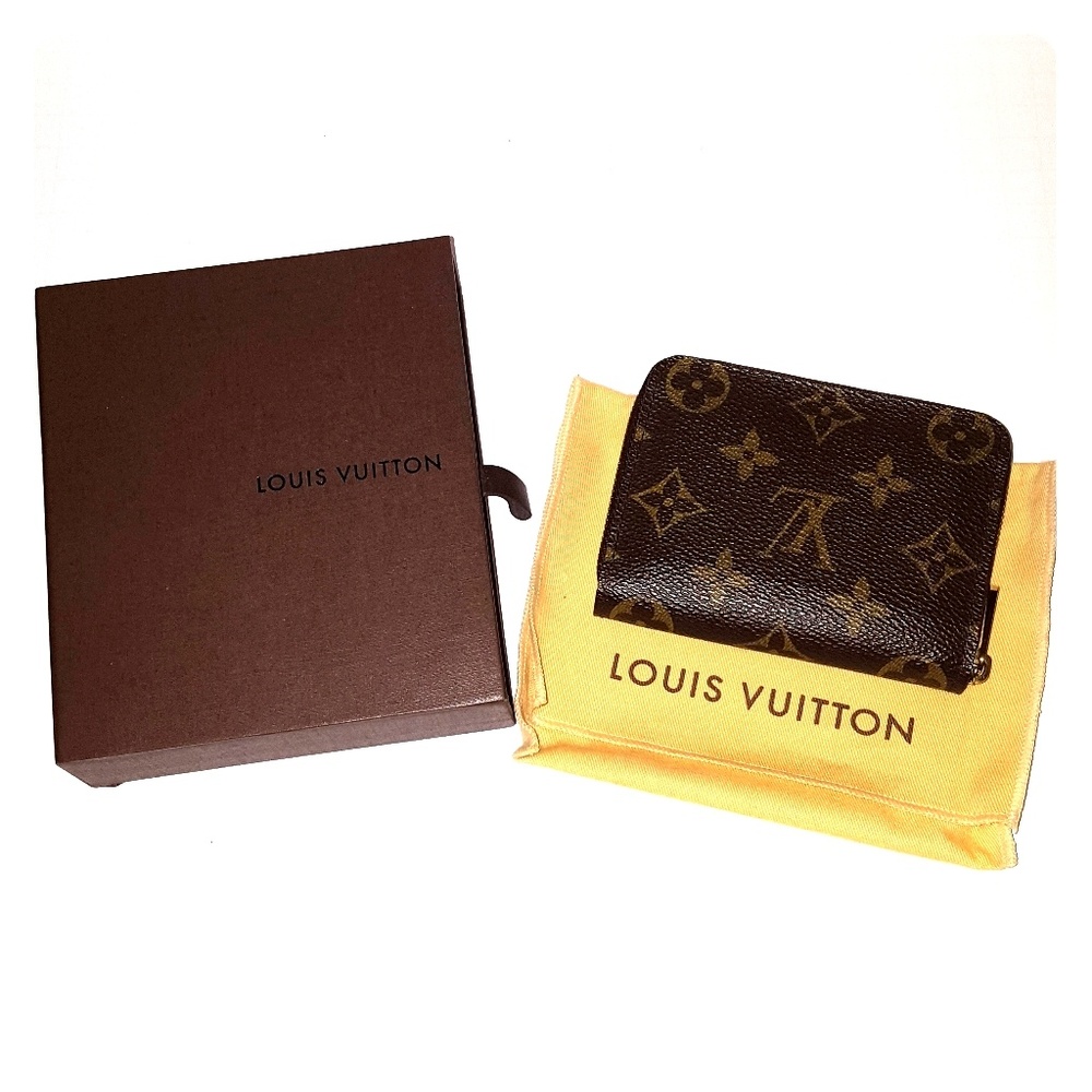 Louis Vuitton Authentic ZIPPY COIN PURSE🎄🎁☃️