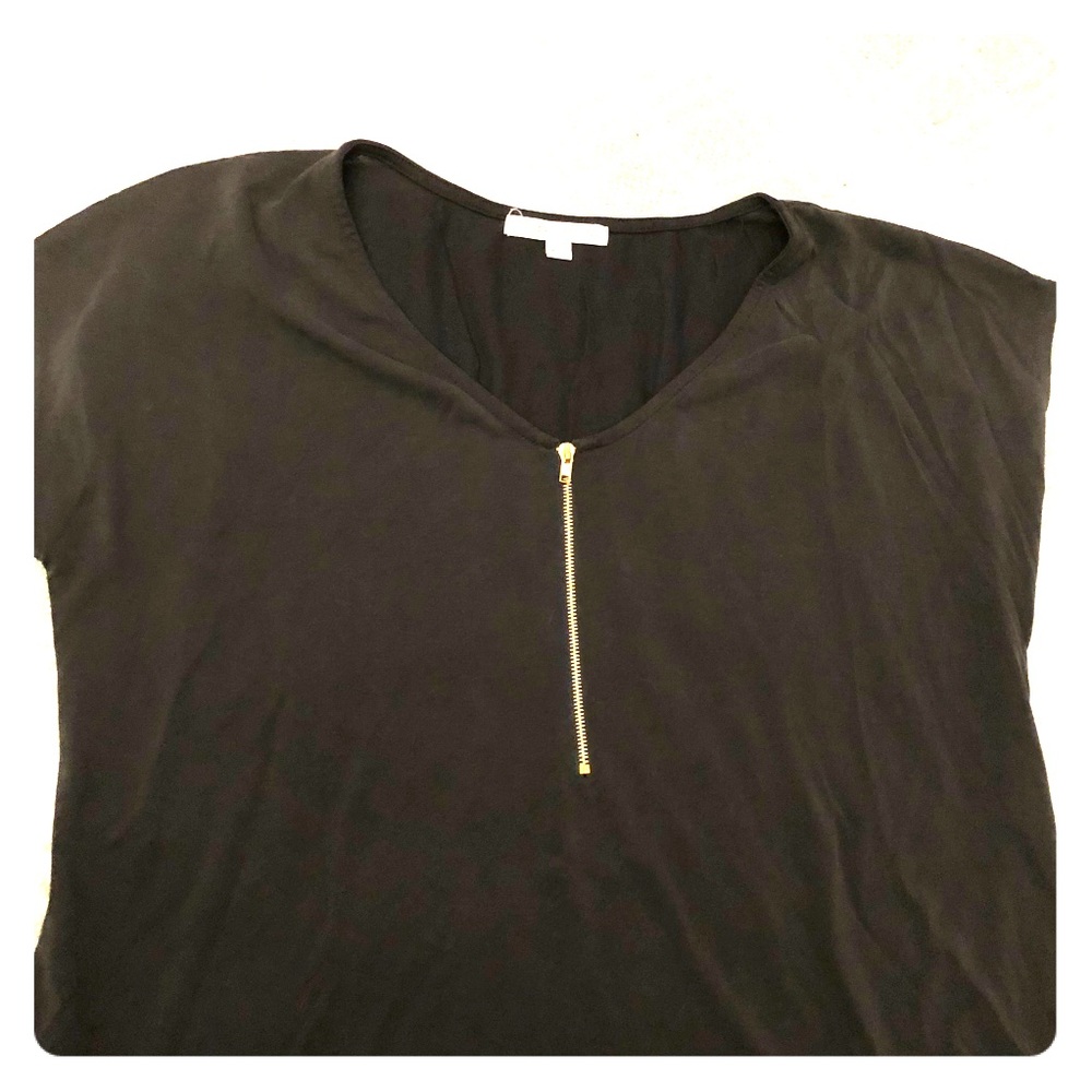 Front Zipper Short Sleeve Tee