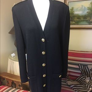 St. John knit set with flaw