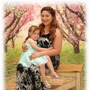 Meet your Posher, Edith