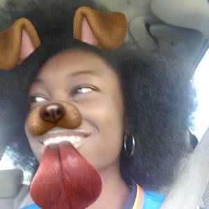 Meet your Posher, Carley