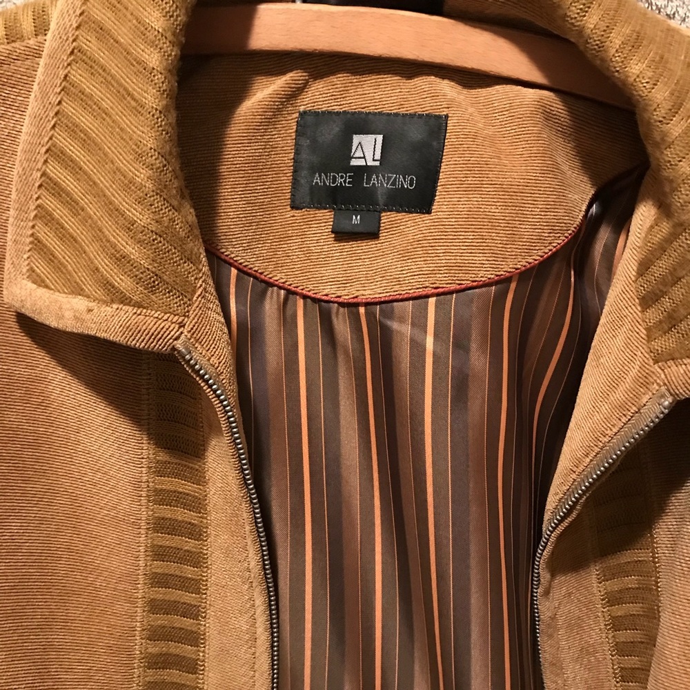 Jacket - Picture 2 of 3