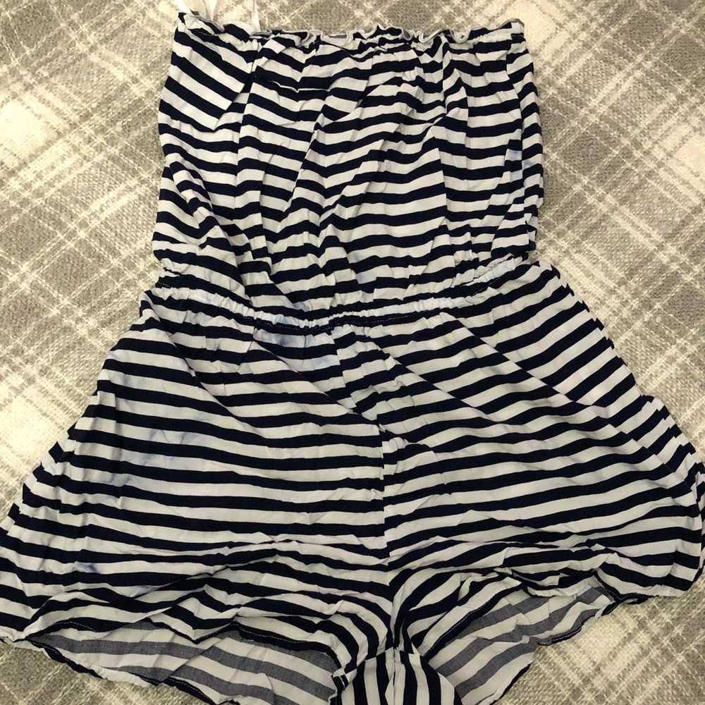 NWOT Stripped Strapless Romper