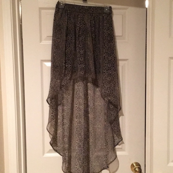 Ecote Dresses & Skirts - Brown with black design skirt Ecote Dresses & Skirts - Brown with black design skirt