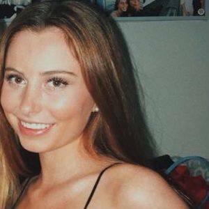 Meet your Posher, Zoe