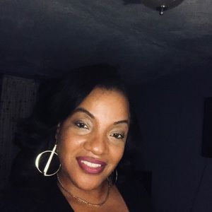 Meet your Posher, Glenda