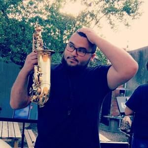 Meet your Posher, Carlos