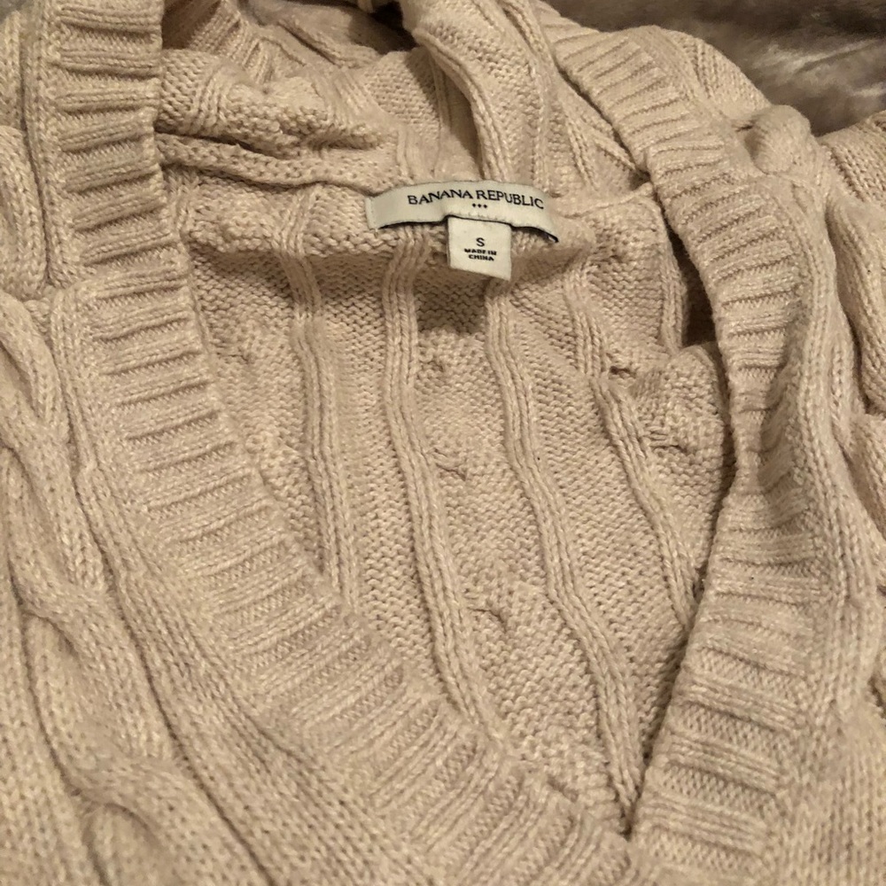 Pullover Cable Hoodie - image 6