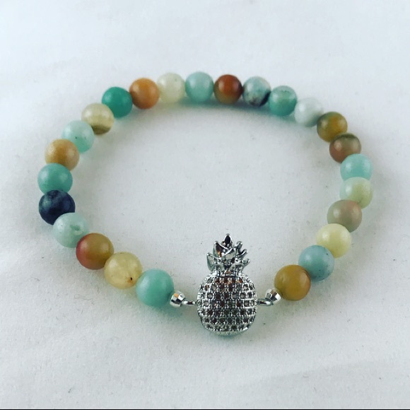 Genuine Amazonite cz pineapple beaded braceletπ - Picture 3 of 8