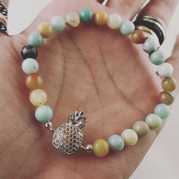 Genuine Amazonite cz pineapple beaded braceletπ - Picture 5 of 8