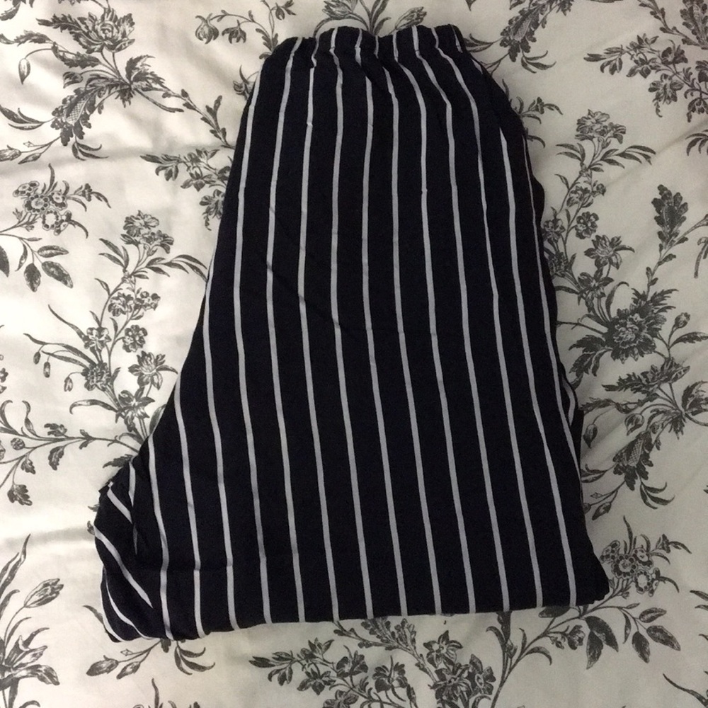 Brandy Melville pants