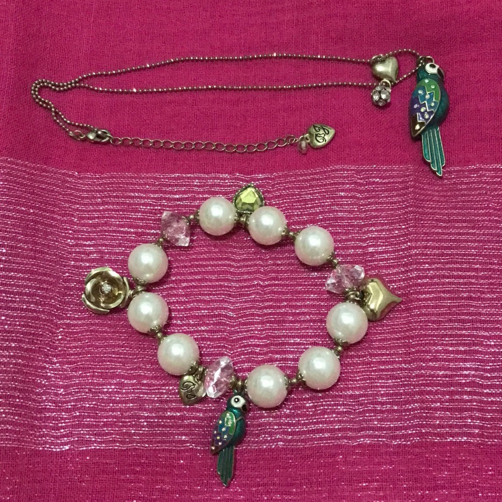 Betsey Johnson Parrot Bracelet/Necklace Set!