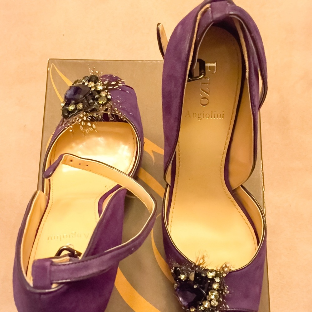 Enzo Angiolini  'Thaddea' Pump in Purple
