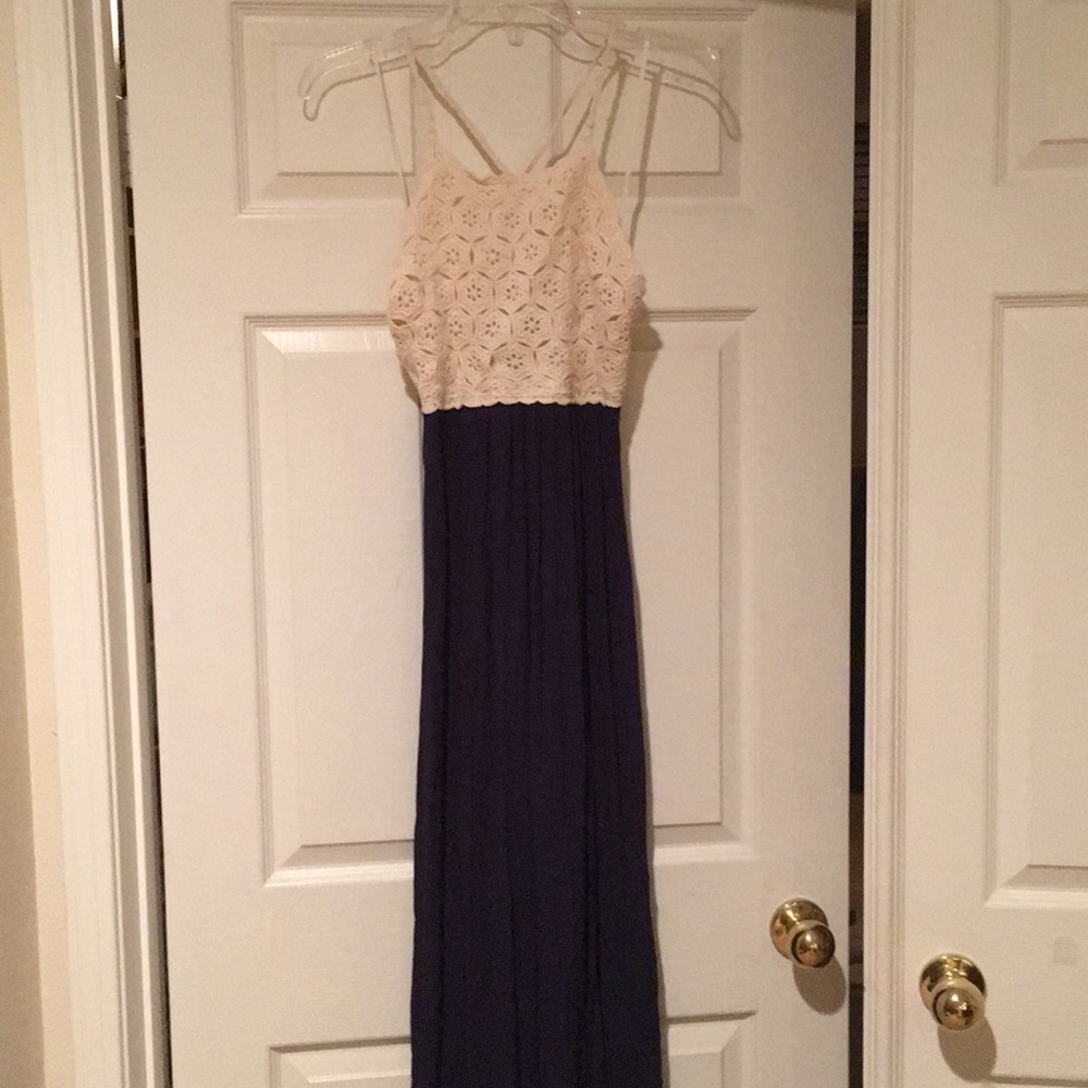 Halter maxi dress, never been worn!