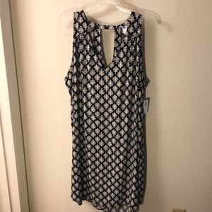 Black and white V neck sundress