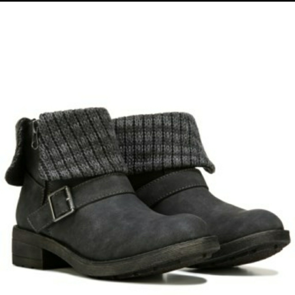 Rocket Dog grey boots